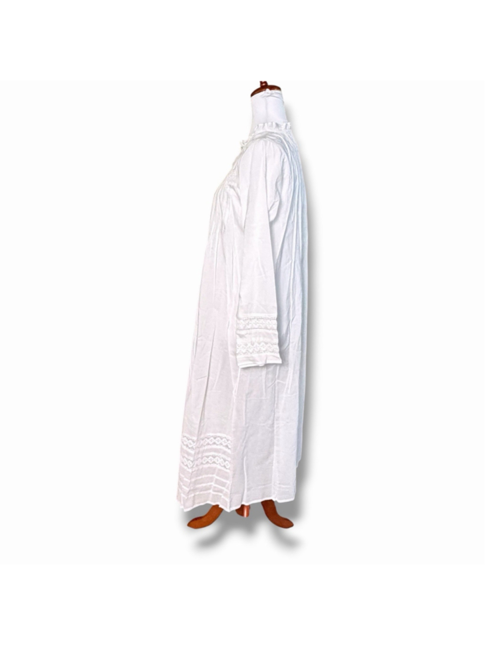 Powell Craft NWT O/S White Barbara Long Sleeve Eyelet Nightdress Frill Collar - Picture 3 of 11